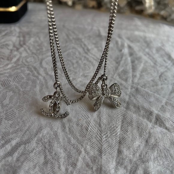 Authentic CHANEL Bracelet - Picture 7 of 17